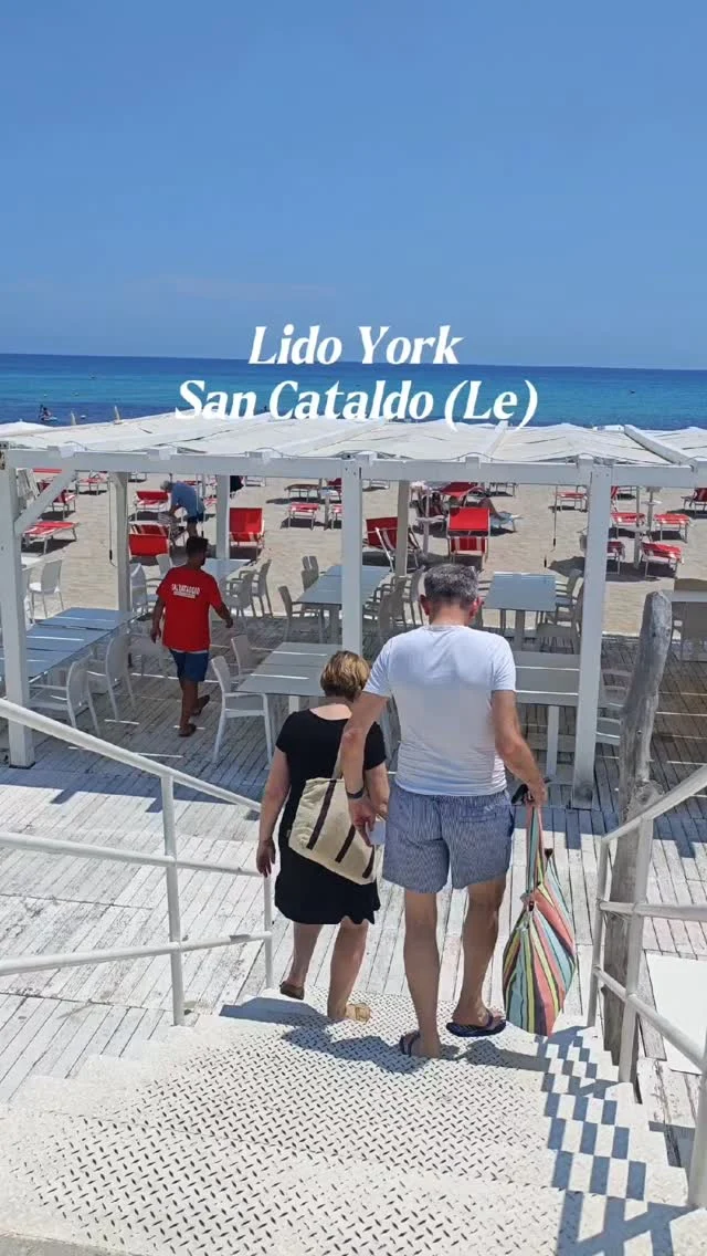 Non il solito lido. Benvenuti al Lido York! 🌊🍝
