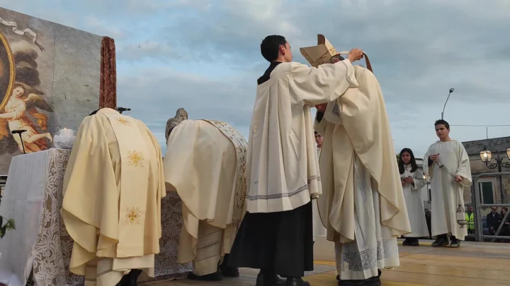 Celebrazione eucaristica con la presenza di S.E.R. Mons. Giuseppe Mengoli, Vescovo di San Severo.