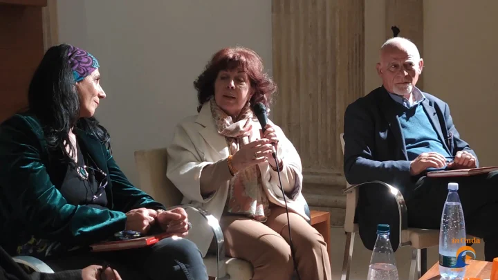 Presentazione del Libro "Artisti e Ricordi di Famiglia" di Maria Elvira Consoli