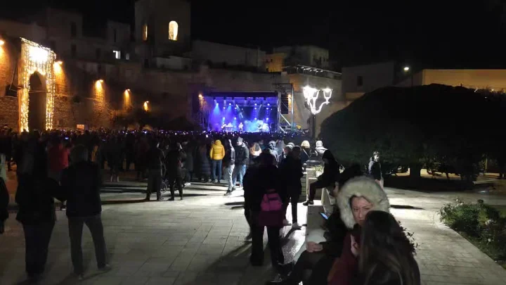 Tiromancino ad Otranto per la rassegna Alba dei Popoli