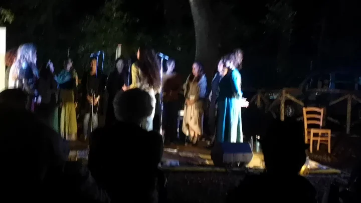 Rachele Andrioli e Coro a Coro per Manu Manu Riforesta